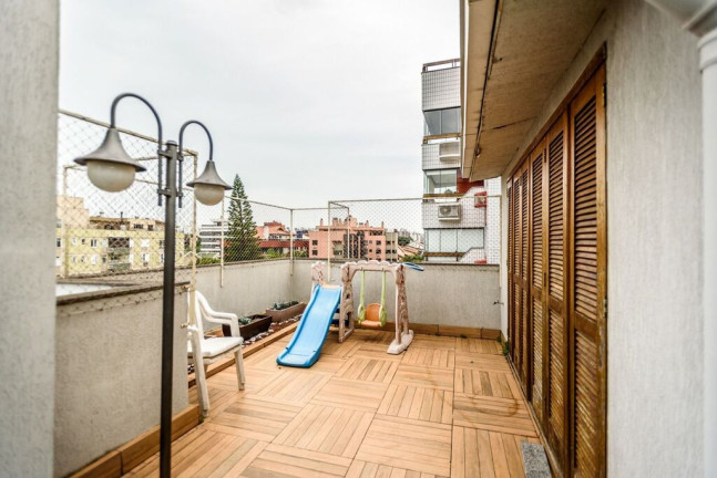 Imagem Cobertura com 3 Quartos à Venda, 241 m² em Jardim Lindóia - Porto Alegre Imagem Cobertura com 3 Quartos à Venda, 241 m² em Jardim Lindóia - Porto Alegre