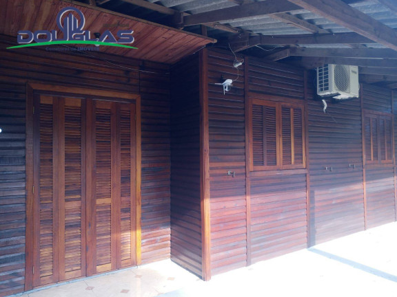 Imagem Casa com 3 Quartos à Venda, 750 m² em Viamão