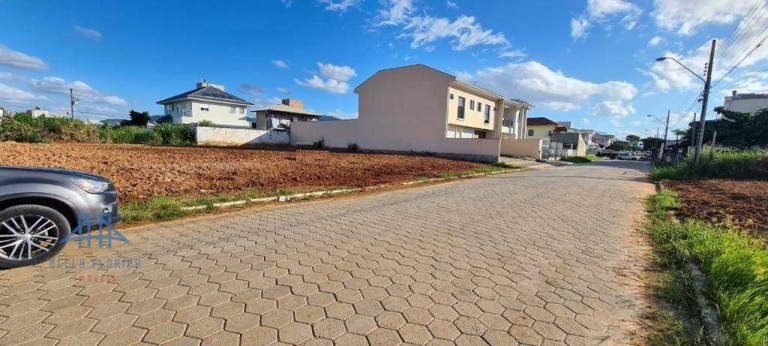 Imagem Terreno à Venda, 360 m² em Carianos - Florianópolis