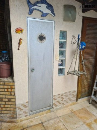 Imagem Casa com 3 Quartos à Venda, 160 m² em Serra Grande - Niterói Imagem Casa com 3 Quartos à Venda, 160 m² em Serra Grande - Niterói