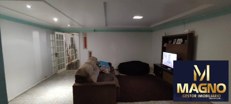 Imagem Casa com 3 Quartos à Venda, 281 m² em Guarujá - Cascavel
