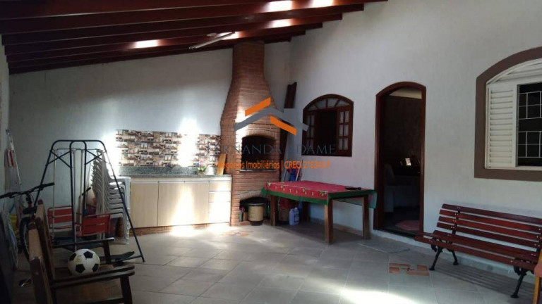 Casa com 3 Quartos à Venda, 200 m² em Vila Monte Alegre - Paulínia