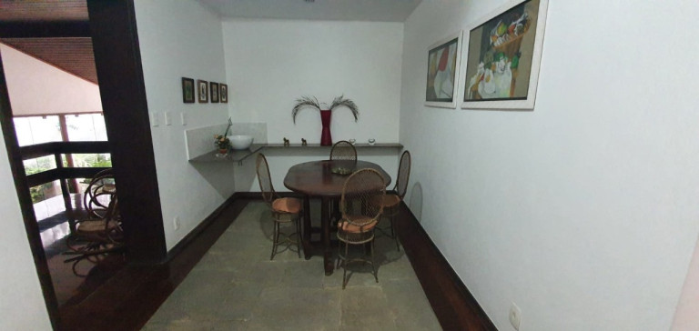 Imagem Casa com 4 Quartos à Venda, em São Francisco - Niterói Imagem Casa com 4 Quartos à Venda, em São Francisco - Niterói