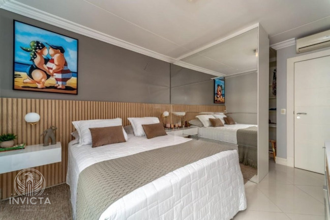 Imagem Apartamento com 3 Quartos à Venda, 298 m² em Barra Sul - Balneário Camboriú Imagem Apartamento com 3 Quartos à Venda, 298 m² em Barra Sul - Balneário Camboriú