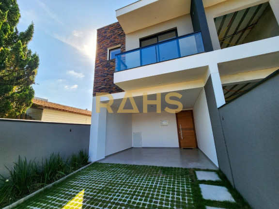 Imagem Casa com 3 Quartos à Venda, 131 m² em Saguaçu - Joinville Imagem Casa com 3 Quartos à Venda, 131 m² em Saguaçu - Joinville