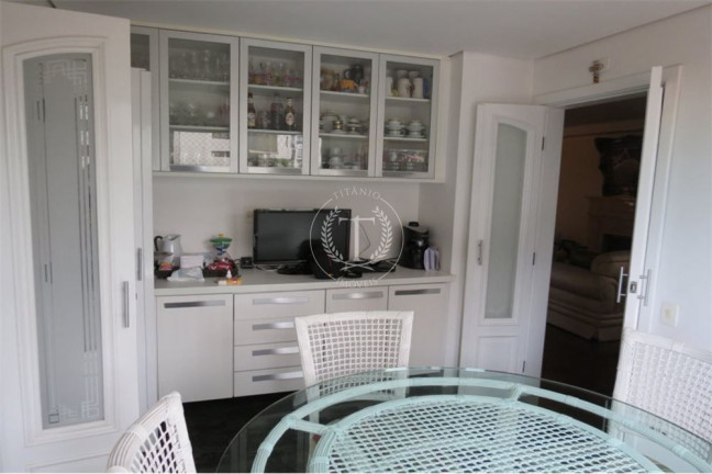 Imagem Apartamento com 3 Quartos à Venda, 200 m² em Moema - São Paulo