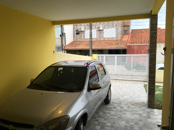 Imagem Casa com 3 Quartos à Venda, 191 m² em Ingleses Do Rio Vermelho - Florianópolis