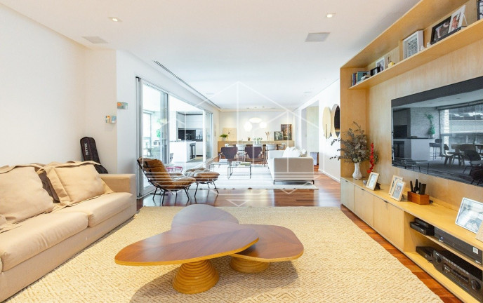Imagem Apartamento com 3 Quartos à Venda, 262 m² em Itaim Bibi - São Paulo