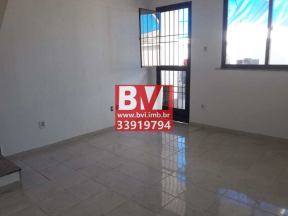 Imagem Casa com 2 Quartos à Venda, 56 m² em Irajá - Rio De Janeiro