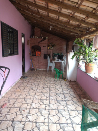 Imagem Imóvel com 4 Quartos à Venda, 1.000 m² em área Rural De Curvelo - Curvelo Imagem Imóvel com 4 Quartos à Venda, 1.000 m² em área Rural De Curvelo - Curvelo