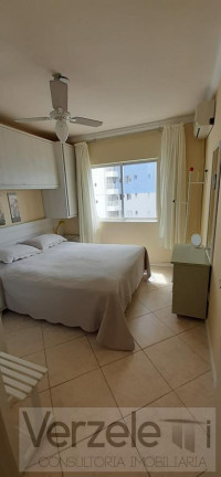 Imagem Apartamento com 2 Quartos para Temporada, 70 m² em Centro - Balneário Camboriú