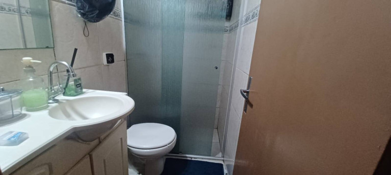 Imagem Casa com 6 Quartos à Venda, em Guará Ii - Brasília Imagem Casa com 6 Quartos à Venda, em Guará Ii - Brasília
