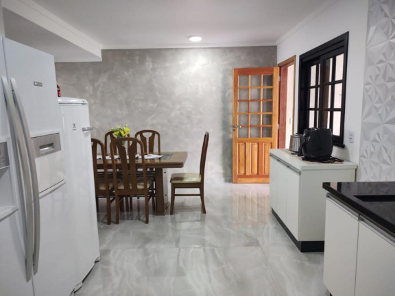 Imagem Sobrado com 3 Quartos à Venda, 160 m² em São Pedro - São José Dos Pinhais Imagem Sobrado com 3 Quartos à Venda, 160 m² em São Pedro - São José Dos Pinhais