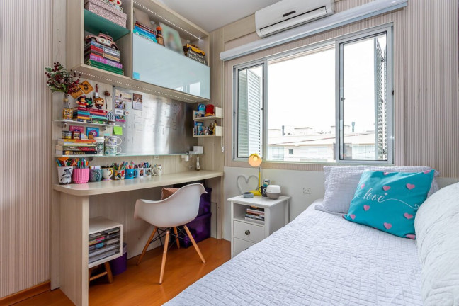 Imagem Casa com 2 Quartos à Venda, em Sarandi - Porto Alegre Imagem Casa com 2 Quartos à Venda, em Sarandi - Porto Alegre