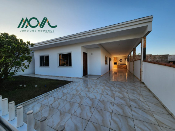 Casa com 3 Quartos para Alugar, 140 m² em Itapema Do Sai - Itapoá
