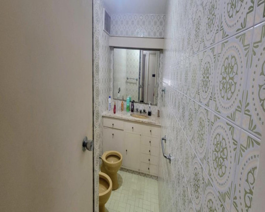 Imagem Imóvel com 3 Quartos à Venda, 101 m² em Leblon - Rio De Janeiro Imagem Imóvel com 3 Quartos à Venda, 101 m² em Leblon - Rio De Janeiro