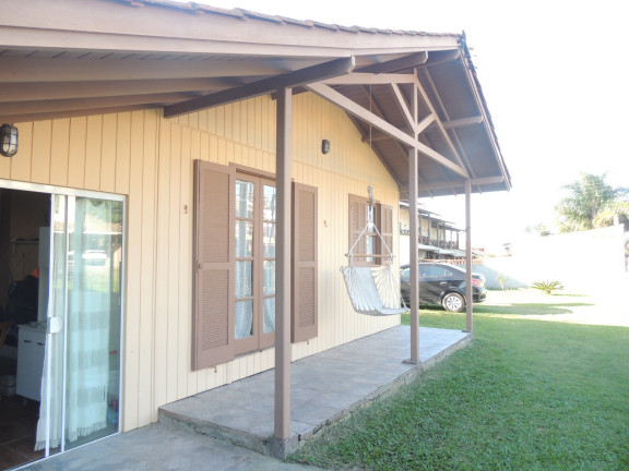 Imagem Casa com 2 Quartos à Venda, 54 m² em Praia Do Rosa - Imbituba Imagem Casa com 2 Quartos à Venda, 54 m² em Praia Do Rosa - Imbituba