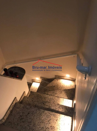 Imagem Casa com 4 Quartos à Venda, 300 m² em Marapé - Santos Imagem Casa com 4 Quartos à Venda, 300 m² em Marapé - Santos