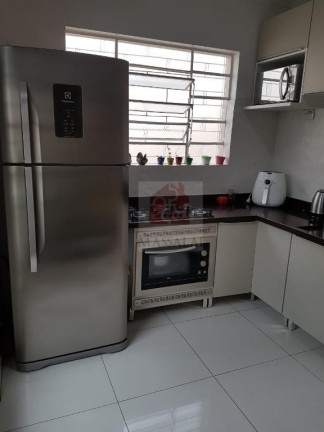 Imagem Casa com 2 Quartos à Venda, 220 m² em Rubem Berta - Porto Alegre Imagem Casa com 2 Quartos à Venda, 220 m² em Rubem Berta - Porto Alegre