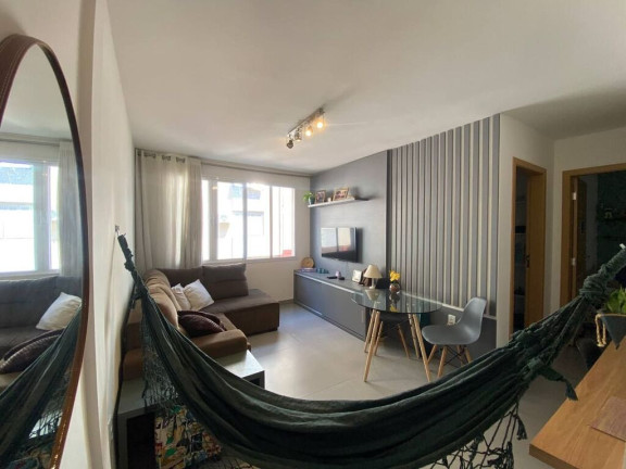 Imagem Imóvel com 2 Quartos à Venda, em Higienópolis - Porto Alegre Imagem Imóvel com 2 Quartos à Venda, em Higienópolis - Porto Alegre