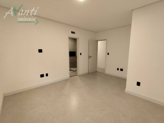 Imagem Casa com 3 Quartos à Venda, 280 m² em Embaré - Santos Imagem Casa com 3 Quartos à Venda, 280 m² em Embaré - Santos