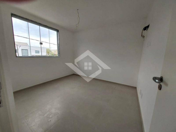Casa com 3 Quartos à Venda, 130 m² em Guaratiba - Rio De Janeiro