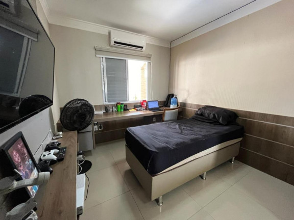 Imagem Casa com 3 Quartos à Venda, 167 m² em Jardim Imperial - Cuiabá Imagem Casa com 3 Quartos à Venda, 167 m² em Jardim Imperial - Cuiabá