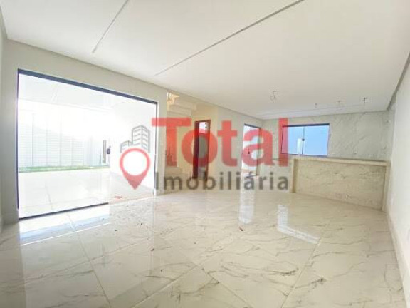 Casa com 3 Quartos à Venda, 225 m² em Residencial Bethania - Santana Do Paraíso
