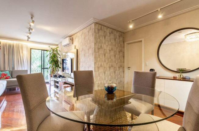 Imagem Apartamento com 3 Quartos à Venda, 110 m² em Aclimação - São Paulo Imagem Apartamento com 3 Quartos à Venda, 110 m² em Aclimação - São Paulo
