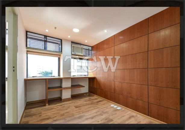 Imagem Sala Comercial à Venda, 47 m² em Moema - São Paulo Imagem Sala Comercial à Venda, 47 m² em Moema - São Paulo