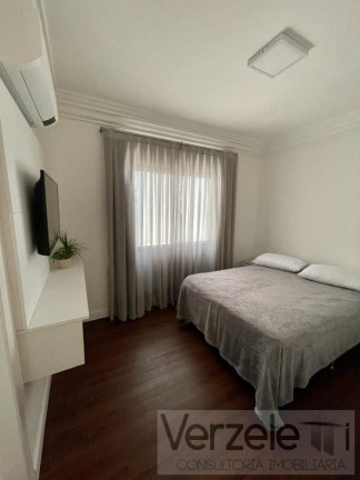 Imagem Apartamento com 3 Quartos para Temporada, 140 m² em Centro - Balneário Camboriú