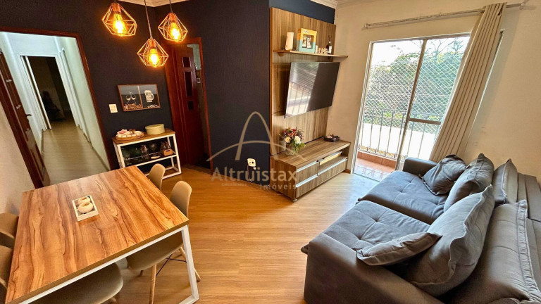 Imagem Apartamento com 2 Quartos à Venda, 59 m² em Umuarama - Osasco