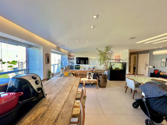 Imagem Apartamento com 3 Quartos à Venda, 161 m² em Vila Romana - São Paulo