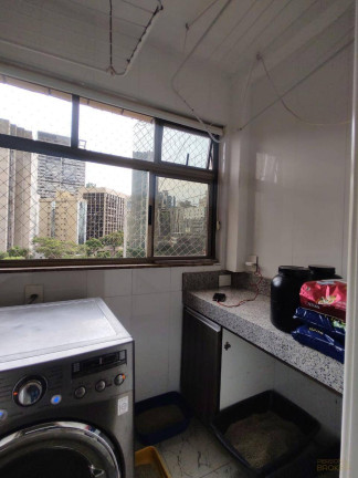 Imagem Apartamento com 3 Quartos à Venda, 110 m² em Funcionários - Belo Horizonte Imagem Apartamento com 3 Quartos à Venda, 110 m² em Funcionários - Belo Horizonte