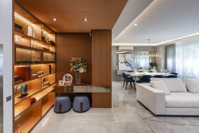 Imagem Apartamento com 3 Quartos à Venda, 143 m² em Rio Branco - Porto Alegre Imagem Apartamento com 3 Quartos à Venda, 143 m² em Rio Branco - Porto Alegre