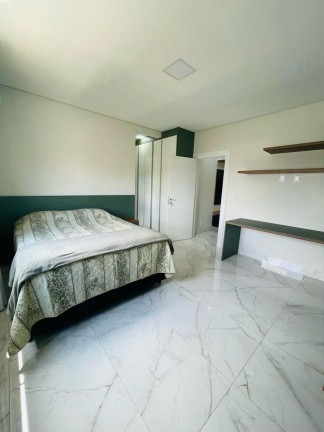 Imagem Casa com 4 Quartos à Venda, 400 m² em Alto Da Boa Vista (sobradinho) - Brasília Imagem Casa com 4 Quartos à Venda, 400 m² em Alto Da Boa Vista (sobradinho) - Brasília