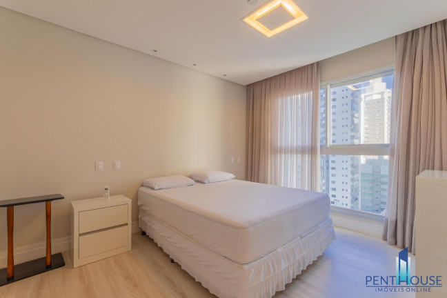 Imagem Apartamento com 5 Quartos à Venda, 342 m² em Centro - Balneário Camboriú Imagem Apartamento com 5 Quartos à Venda, 342 m² em Centro - Balneário Camboriú