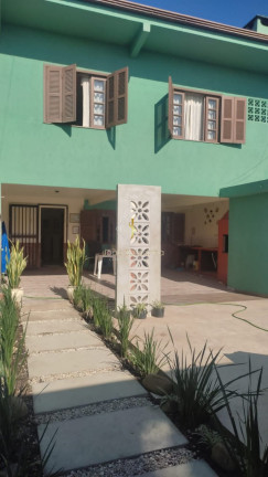Imagem Sobrado com 4 Quartos para Temporada, em Brejatuba - Guaratuba Imagem Sobrado com 4 Quartos para Temporada, em Brejatuba - Guaratuba