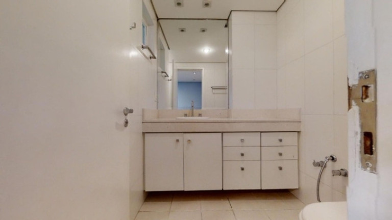 Imagem Apartamento com 3 Quartos à Venda, 235 m² em Itaim Bibi - São Paulo Imagem Apartamento com 3 Quartos à Venda, 235 m² em Itaim Bibi - São Paulo