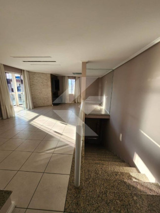 Imagem Sobrado com 3 Quartos para Alugar, 80 m² em São João - Itajaí Imagem Sobrado com 3 Quartos para Alugar, 80 m² em São João - Itajaí