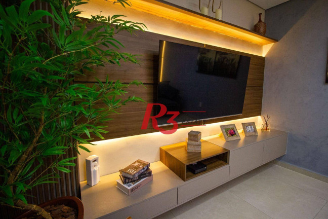 Imagem Casa com 3 Quartos à Venda, 130 m² em Vila Belmiro - Santos Imagem Casa com 3 Quartos à Venda, 130 m² em Vila Belmiro - Santos