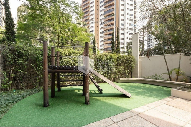 Imagem Apartamento com 3 Quartos à Venda, 150 m² em Vila Andrade - São Paulo Imagem Apartamento com 3 Quartos à Venda, 150 m² em Vila Andrade - São Paulo