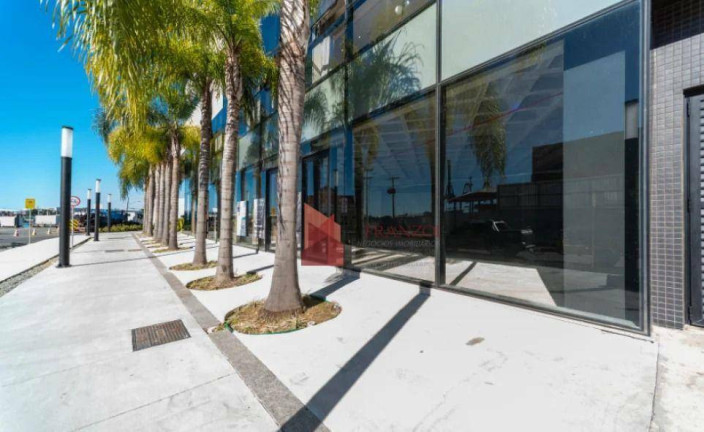 Loja para Alugar, 898 m² em Centro - Itajaí