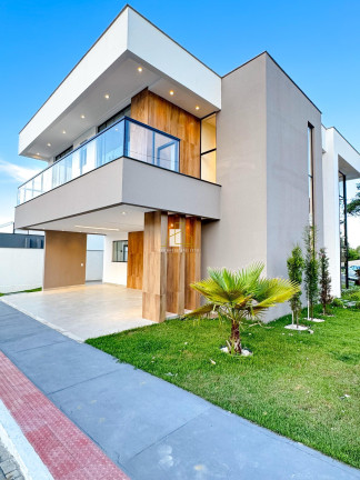 Casa com 4 Quartos à Venda, 250 m² em Manguinhos - Serra