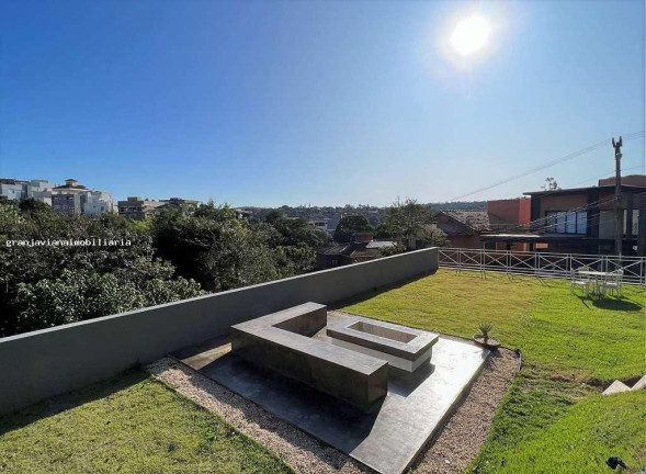Imagem Casa à Venda, em São Paulo 2 - Cotia Imagem Casa à Venda, em São Paulo 2 - Cotia