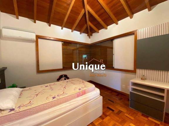 Imagem Casa com 5 Quartos à Venda, 260 m² em Manguinhos - Armação Dos Búzios Imagem Casa com 5 Quartos à Venda, 260 m² em Manguinhos - Armação Dos Búzios