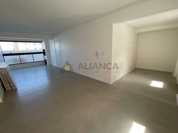 Imagem Apartamento com 2 Quartos à Venda, em Meia Praia - Navegantes Imagem Apartamento com 2 Quartos à Venda, em Meia Praia - Navegantes