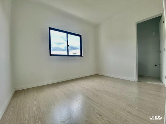 Imagem Sobrado com 2 Quartos à Venda, 100 m² em Forquilhas - São José
