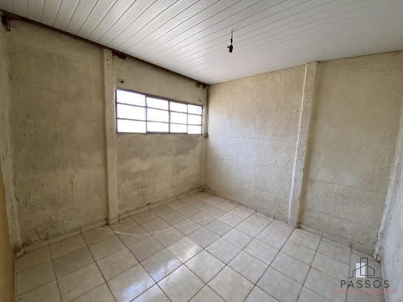 Imagem Casa com 2 Quartos à Venda, 128 m²