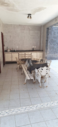 Imagem Casa com 4 Quartos à Venda, 260 m² em Gonzaga - Santos Imagem Casa com 4 Quartos à Venda, 260 m² em Gonzaga - Santos